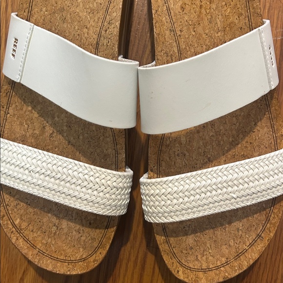Reef Sandals - Picture 4 of 5